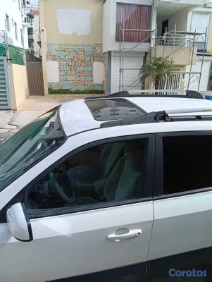 2005 Hyundai Tucson — foto 4 / 10