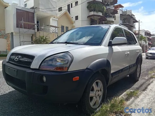 2005 Hyundai Tucson — foto 8 / 10