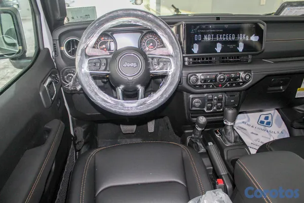 2026 Jeep Wrangler — foto 9 / 9