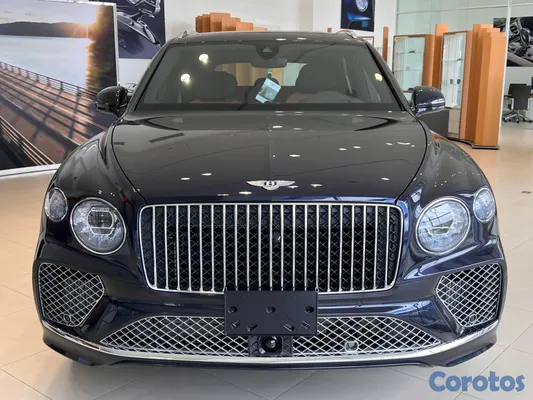 2025 Bentley Bentayga — foto 2 / 11