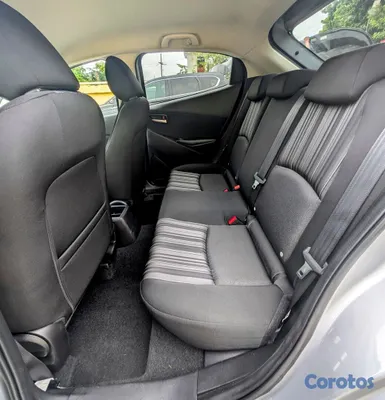2020 Mazda Demio — foto 8 / 11