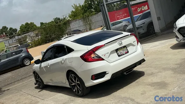 2020 Honda Civic — foto 3 / 10