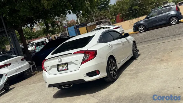 2020 Honda Civic — foto 4 / 10