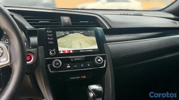 2020 Honda Civic — foto 7 / 10
