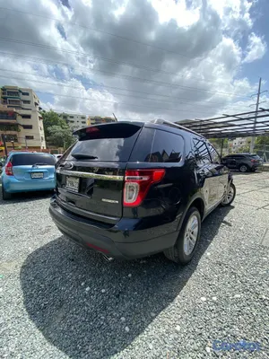 2013 Ford Explorer — foto 5 / 13
