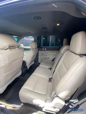 2013 Ford Explorer — foto 8 / 13