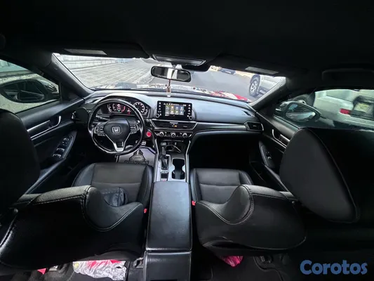 2020 Honda Accord — foto 7 / 9