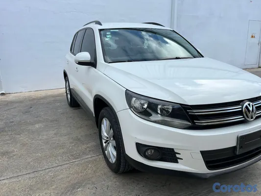 2013 Volkswagen Tiguan — foto 2 / 15