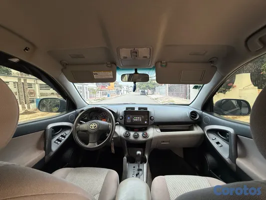2006 Toyota Rav-4 — foto 2 / 9