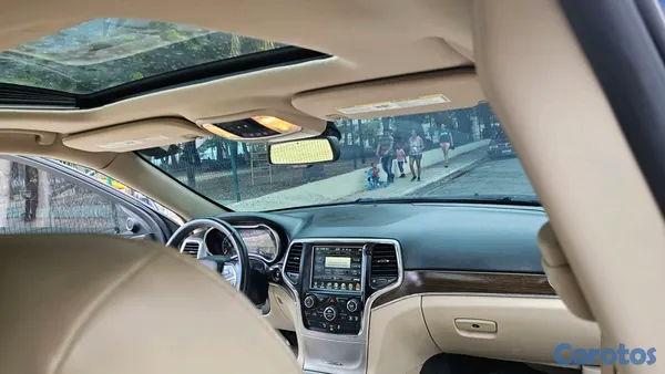 2015 Jeep Cherokee — foto 7 / 10