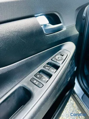 2019 Hyundai Santa Fe — foto 8 / 12