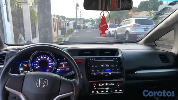 2017 Honda Fit — foto 4 / 6