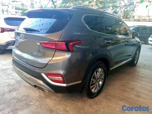 2020 Hyundai Santa Fe — foto 10 / 10