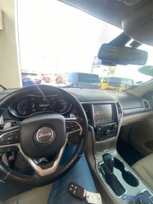 2016 Jeep Grand Cherokee L — foto 5 / 7