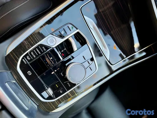 2026 BMW Serie X — foto 4 / 10