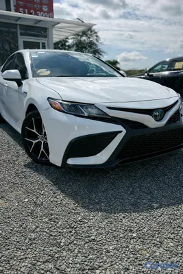 2021 Toyota Camry — foto 2 / 9