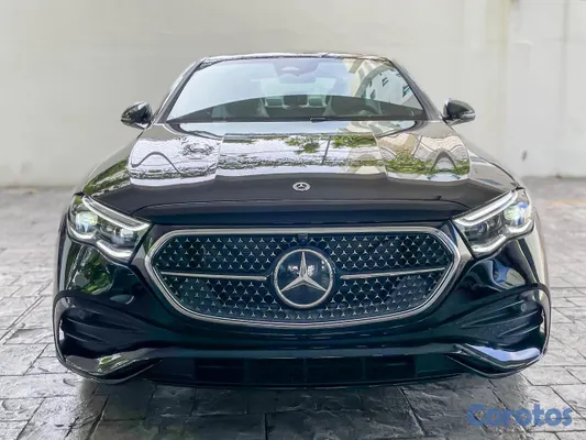 2026 Mercedes-Benz Clase E — foto 5 / 14
