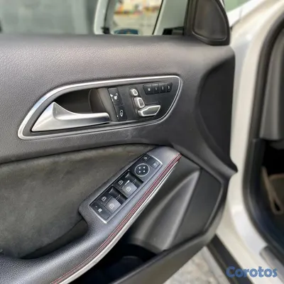 2019 Mercedes-Benz Clase GLA — foto 14 / 17