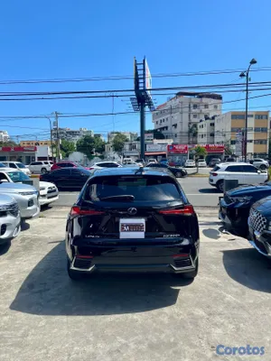 2019 Lexus NX — foto 8 / 10
