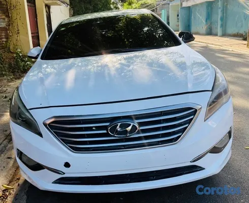 2017 Hyundai Sonata — foto 3 / 6