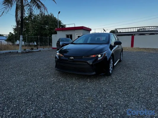 2023 Toyota Corolla — foto 2 / 8