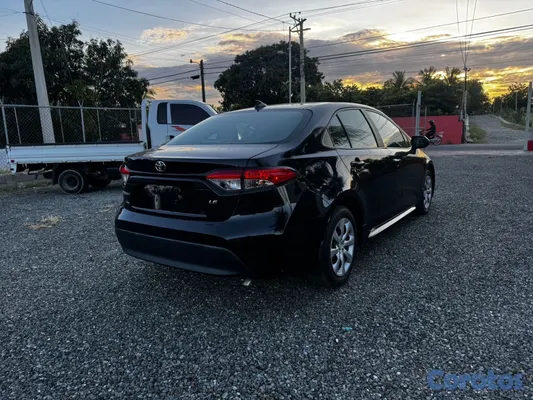 2023 Toyota Corolla — foto 4 / 8