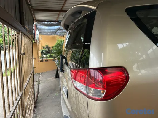 2008 Mitsubishi Zinger — foto 4 / 17