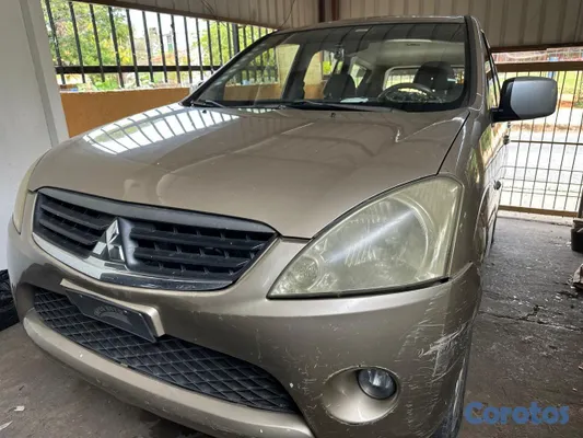2008 Mitsubishi Zinger — foto 7 / 17