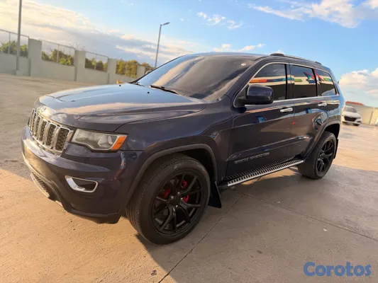 2017 Jeep Cherokee — foto 4 / 11