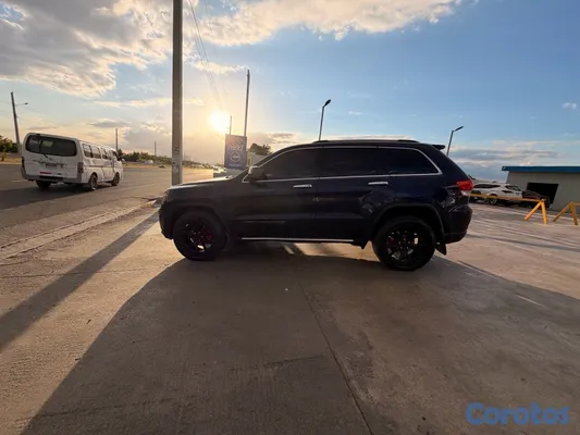 2017 Jeep Cherokee — foto 9 / 11