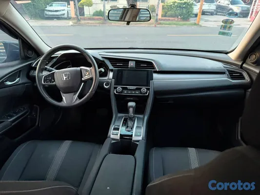 2018 Honda Civic — foto 6 / 11