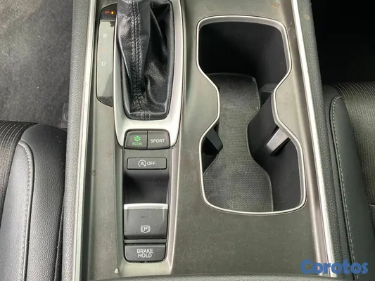 2021 Honda Accord — foto 5 / 9