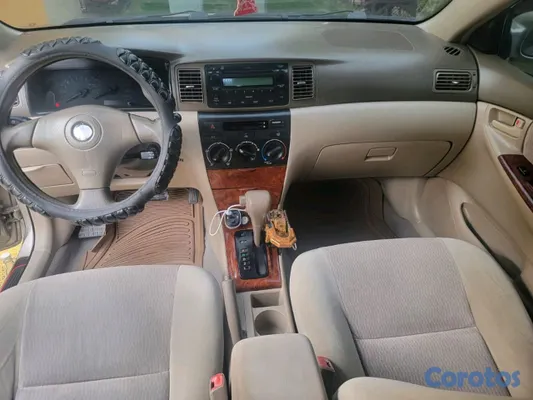 2007 Toyota Corolla — foto 5 / 12