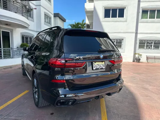 2021 BMW Serie X — foto 7 / 9