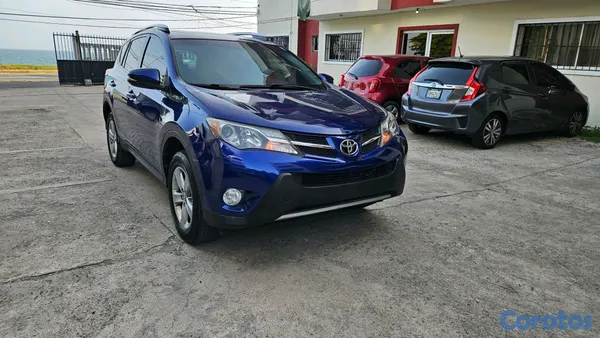 2015 Toyota Rav-4 — foto 2 / 12