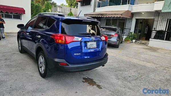 2015 Toyota Rav-4 — foto 3 / 12