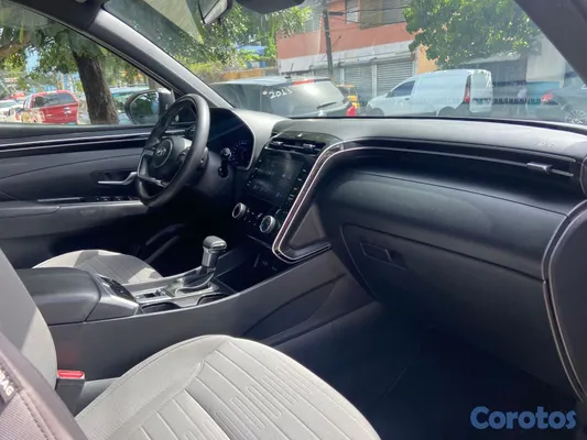 2022 Hyundai Otro — foto 3 / 13