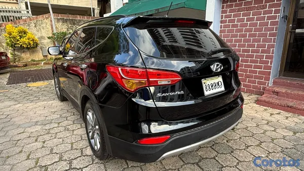 2013 Hyundai Santa Fe — foto 4 / 7