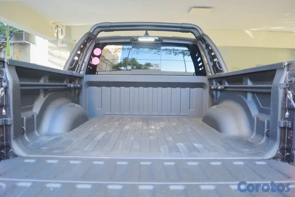 2026 Otra Ram 1500 TRX — foto 8 / 15