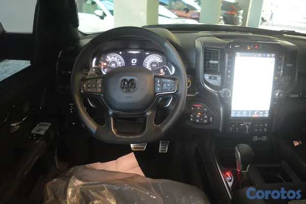 2026 Otra Ram 1500 TRX — foto 15 / 15