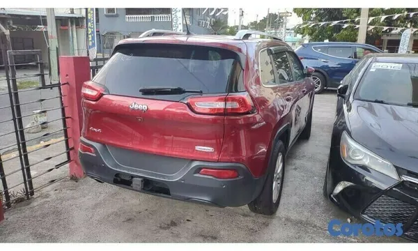 2017 Jeep Cherokee — foto 2 / 3