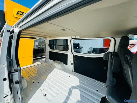 2018 Nissan NV — foto 9 / 10