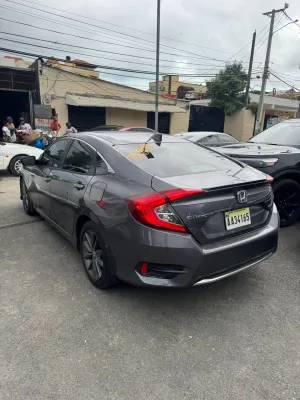 2019 Honda Civic — foto 3 / 8