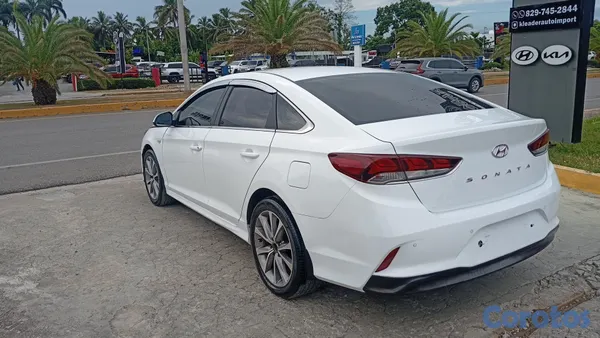 2020 Hyundai Sonata — foto 4 / 5