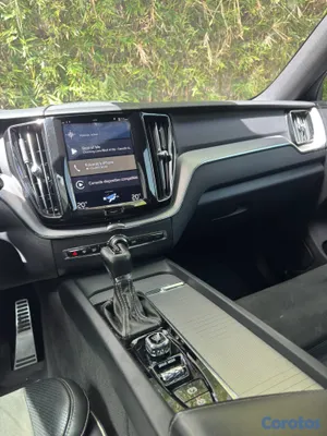 2018 Volvo Xc60 — foto 11 / 20