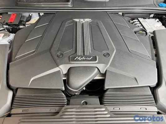 2024 Bentley Bentayga — foto 6 / 10
