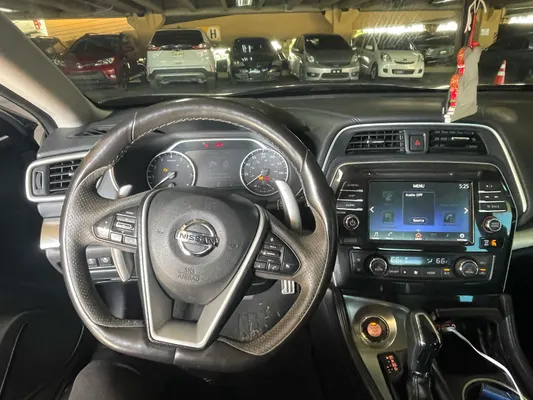 2017 Nissan Maxima — foto 5 / 9