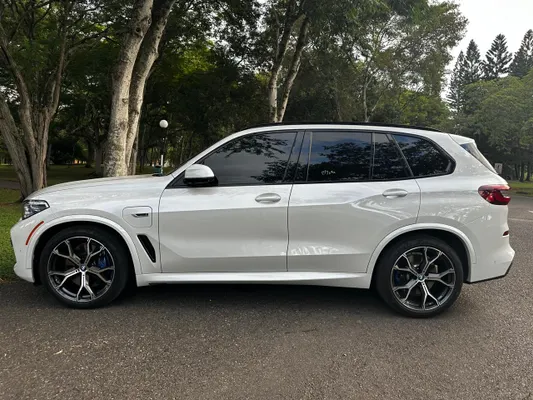 2022 BMW Serie X — foto 4 / 6