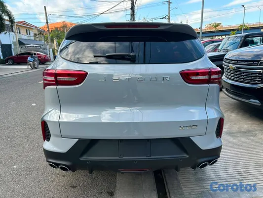 2027 Jetour X70 — foto 6 / 13