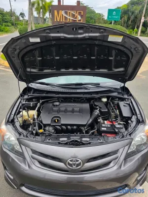 2011 Toyota Corolla — foto 8 / 8